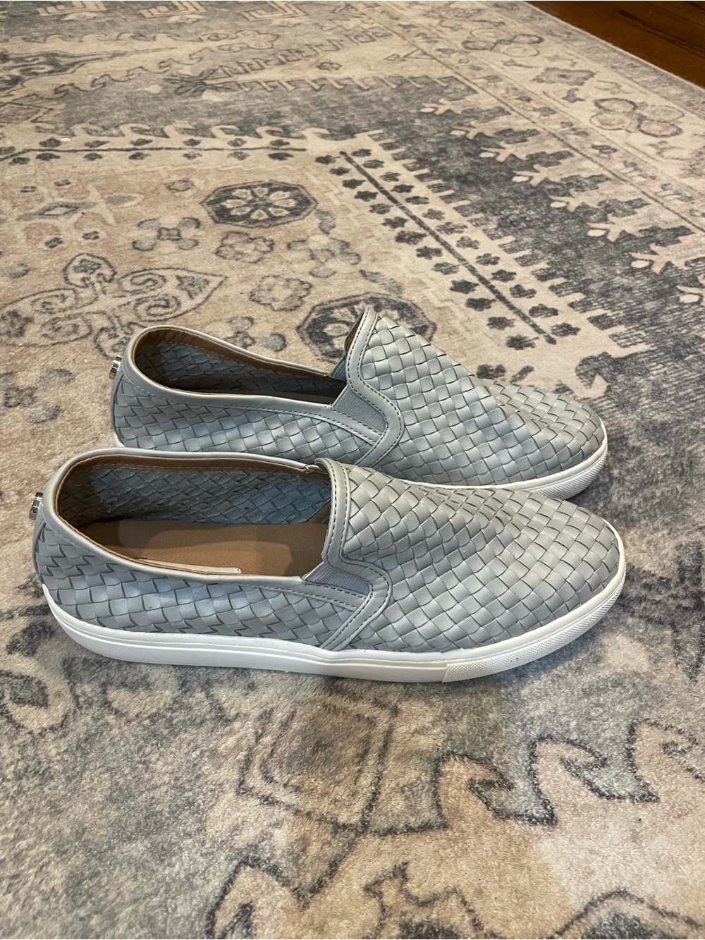 Steve Madden Willow Slip-On Leather Shoes